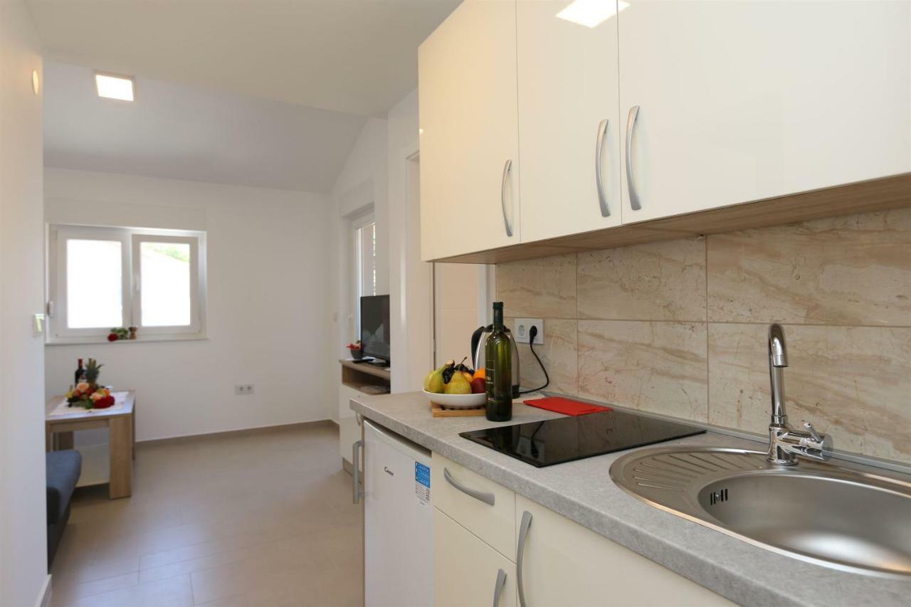 Apartments Maric-Hlapa Soline  Exterior photo